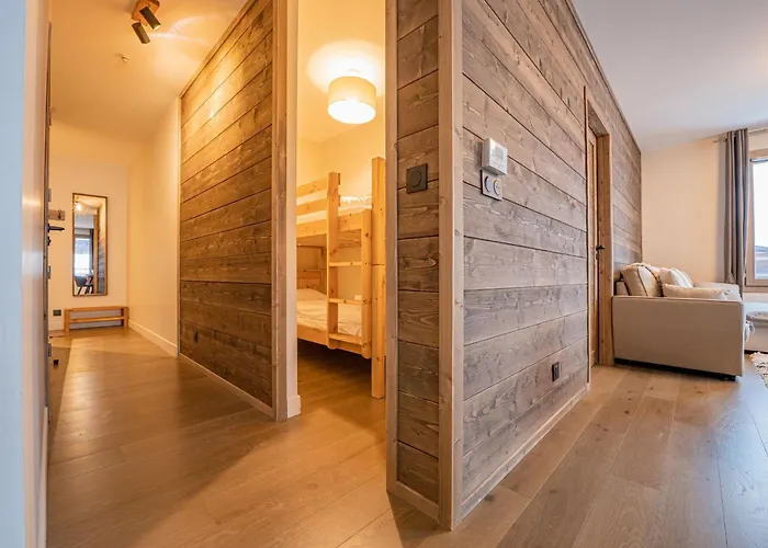 Perle Blanche - Brand New 2 Bedroom Perfectly Located Apartman *
